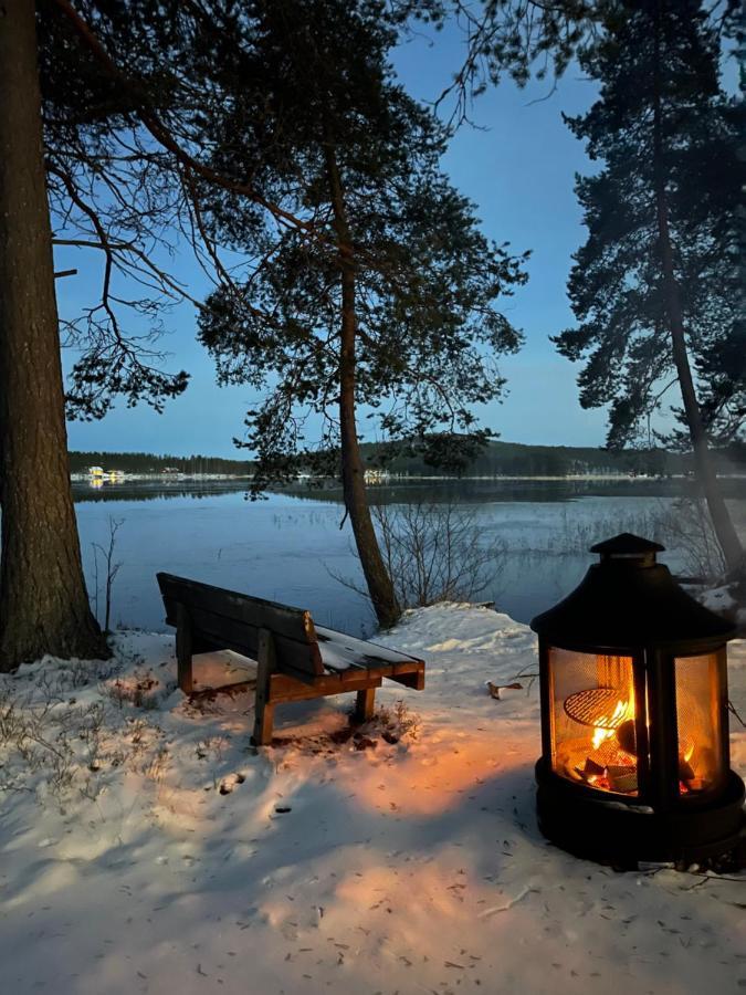 Luxurious Villa Snow With Jacuzzi Rovaniemi Eksteriør billede